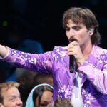 ベンソン・ブーンが魅せた“魔法の夜” ― AMAs 2025で解き放った「Mystical Magical」の衝撃